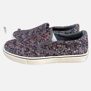 bernie mev. Multicolor Woven Slip-On Sneakers 39 gray blue red pink